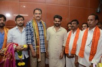 Jawaan Movie Team at Maddi Anjaneya Swamy Temple
